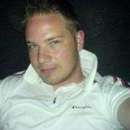 Golden Showers Enthusiast Seeks Woman For Wet And Wild Playtime.